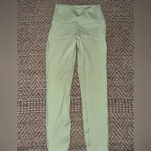 Wunder Under HR Tight 25" - Creamy mint 4
